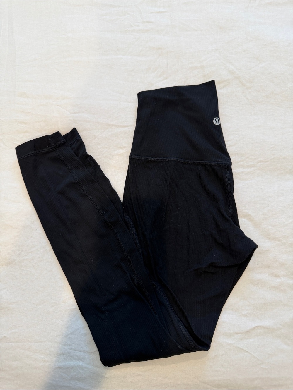 Lululemon Black Ribbed aligns